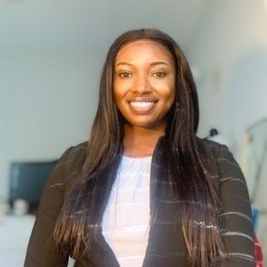 Meet your Posher, Amie